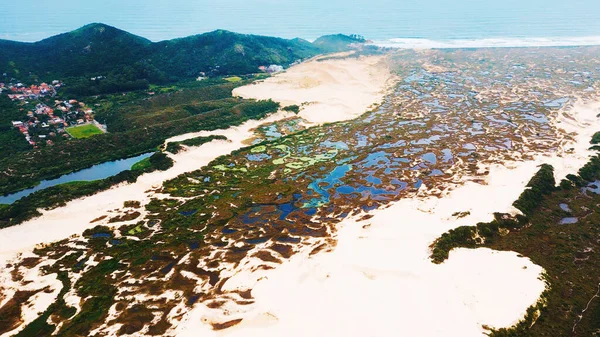 Uitzicht Vanuit Lucht Zandduinen Bij Het Joaquina Strand Brazilië — Stockfoto
