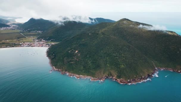 有村庄的海岸 巴西南部的大西洋海岸线 — 图库视频影像