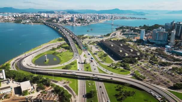 Stad Florianopolis Brazilië Luchtfoto Van Snelweg Stad Florianopolis Tijdens Zonnige — Stockvideo