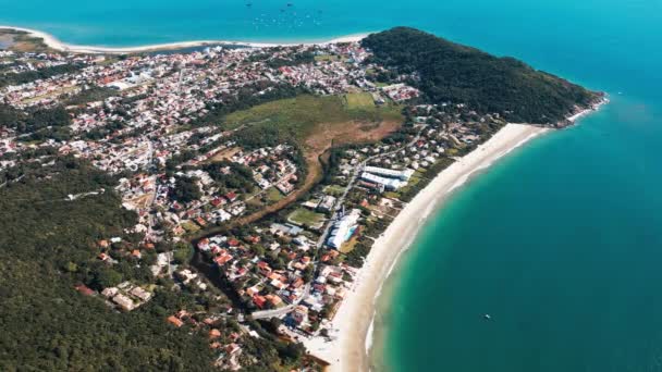 ブラジルのサンタカタリナ島の北にあるLagoinhaビーチの空中ビュー — ストック動画