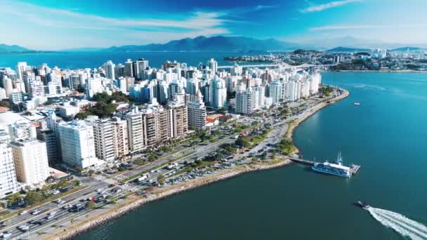 Güneşli Bir Günde Florianopolis Şehrinin Sahil Yolunun Havadan Görünüşü Brezilya — Stok video