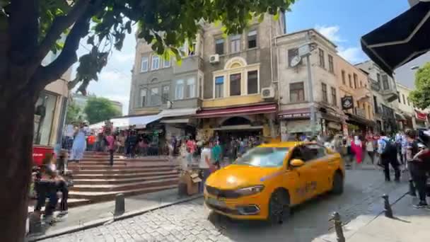 Istanbul Turkey June 2023 Timelapse People Walking Street Istanbul Galata — Stock Video