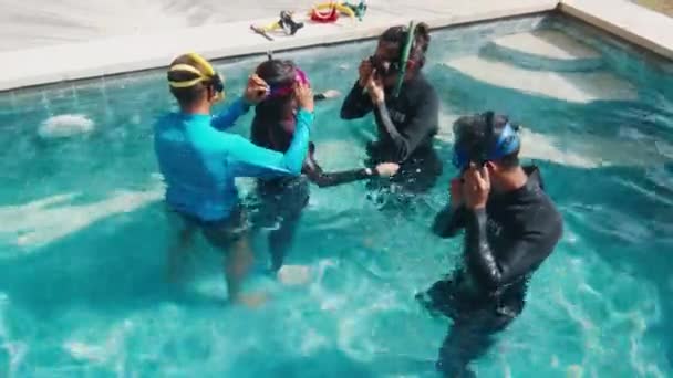 Nusa Penida Bali Indonesia Julio 2023 Escuela Freediving Hispano Entrenador — Vídeos de Stock