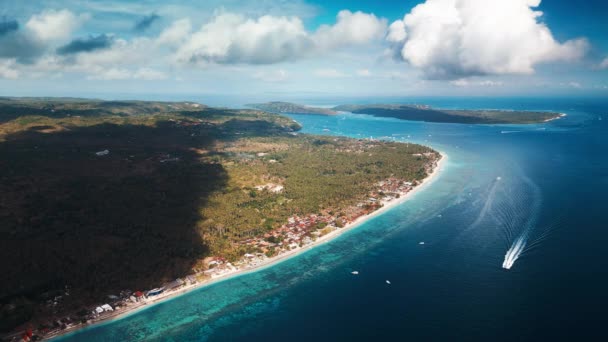Nusa Penida Μπαλί Ινδονησία Αεροφωτογραφία Του Νησιού Nusa Penida Κατά — Αρχείο Βίντεο