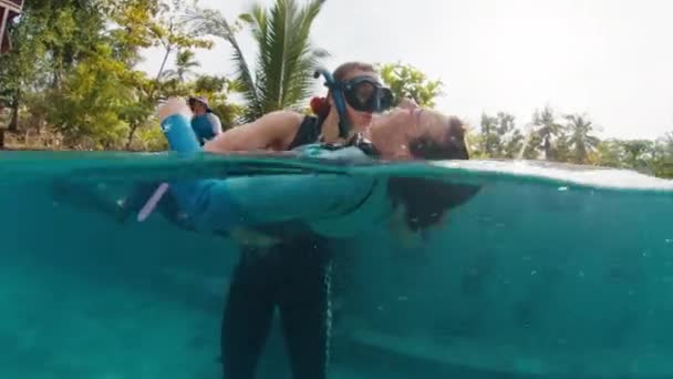 Freedivers Train Pool Practice Pool Rescue Group Freedivers Work Out — Stock Video