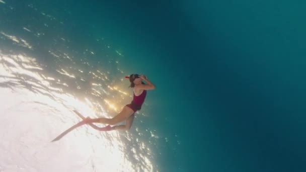 Woman Freediver Swims Relaxes Underwater Tropical Sea Sunset — Stock Video