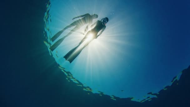 Two Women Freedivers Relax Surface Underwater View Women Snorkeling Sea — Stock videók