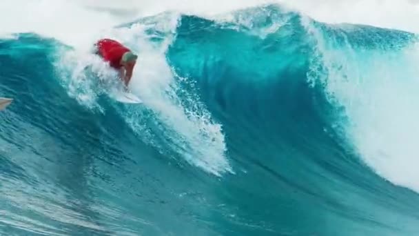Surfer Vertrekt Valt Sultans Surfen Bij Het Eiland Huraa Malediven — Stockvideo