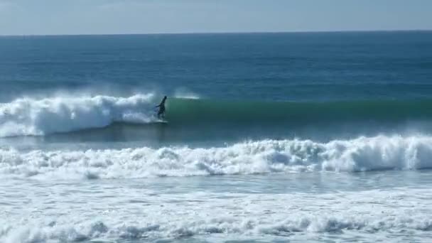 Surfer Drops Another Rider Wave Brazil — Stock Video