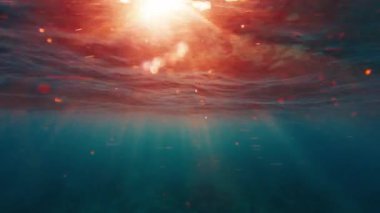 Maldivler 'de gün batımında dalgalar ve dalgalarla okyanus