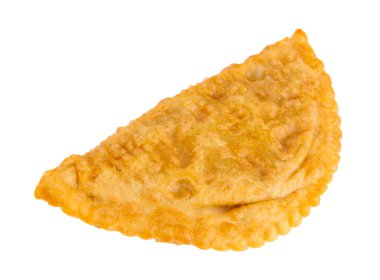 Chebureks beyaz arka planda izole edildi. Kavramsal yemek fotoğrafçılığı.