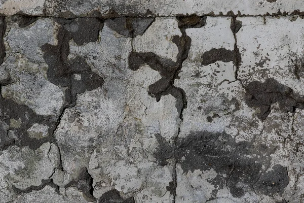 ダーティホワイトブラックと古いプラスターの壁は 水平方向の背景を傷 コンクリートの古い壁のテクスチャの背景をクラック レトロヴィンテージ着用壁の壁紙 解読された荒波アブストラクト バナー表面 — ストック写真