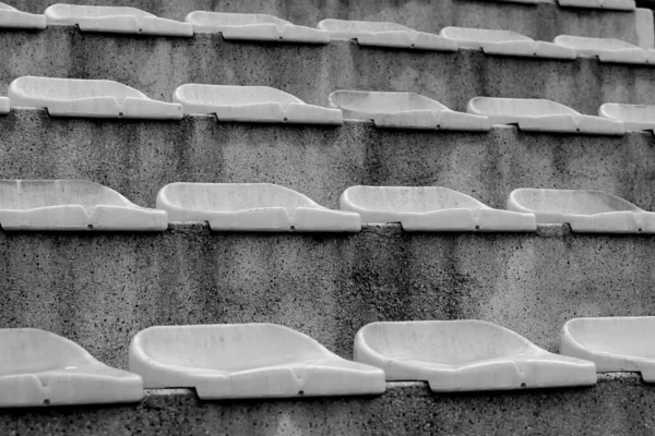 Tradiční Sportovní Zázemí Malém Venkovském Stadionu Pozadí Prázdných Sedadel Stupních — Stock fotografie