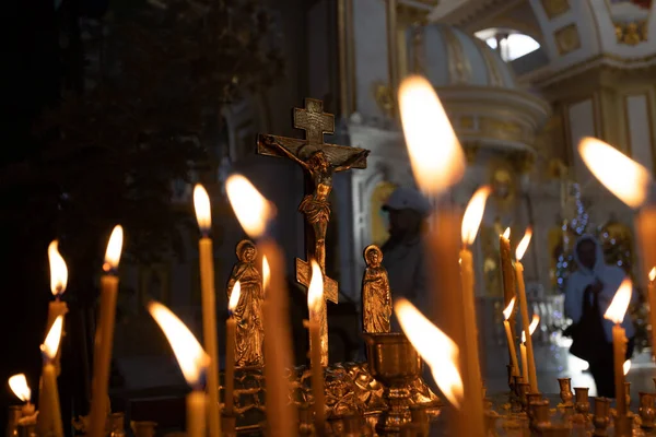 Панахида Пасха Похоронная Литургия Православной Церкви Христиане Зажигают Свечи Перед — стоковое фото