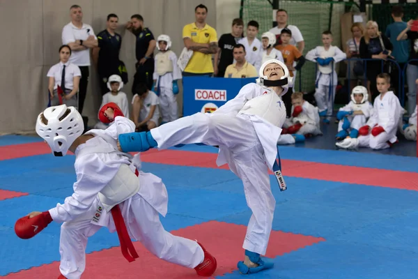 Odessa Ucrania Junio 22023 Participantes Competencia Karate Entre Niños Muchos — Foto de Stock