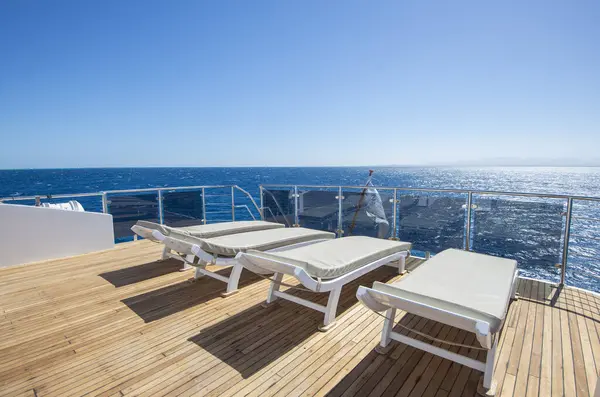 Terrasse Arrière Teck Grand Yacht Moteur Luxe Mer Avec Chaises — Photo