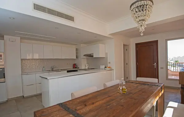 Interior Design Dekor Zeigt Moderne Küche Und Geräte Luxus Wohnung Stockfoto