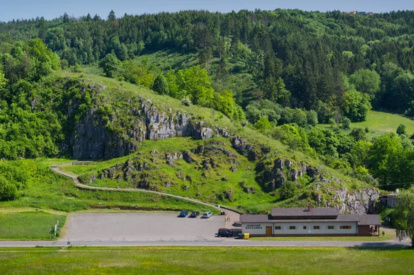 Halka Açık Bir Mağara Olan Balcarka Popüler Turist Mekanı Moravian — Stok fotoğraf
