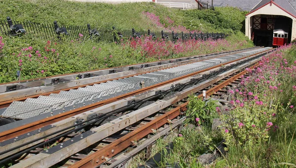 Die Eisenbahnstrecke Einer Steilküsten Klippenbahn — Stockfoto