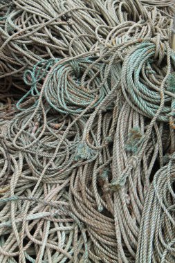 Endüstriyel Halatın Çeşitli Bobinleri Koleksiyonu.