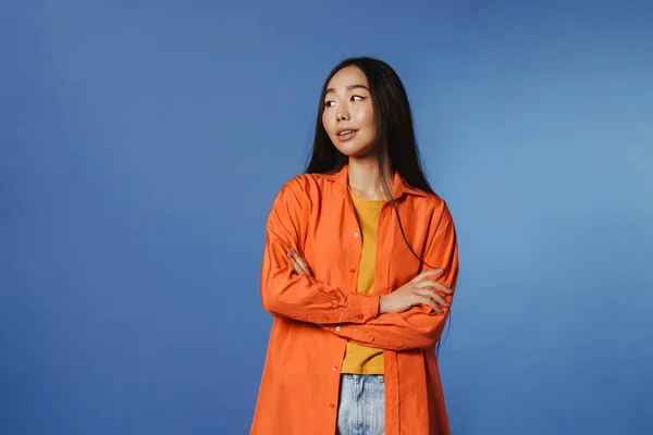 Young Asian Woman Wearing Shirt Posing While Looking Aside Isolated — Foto Stock