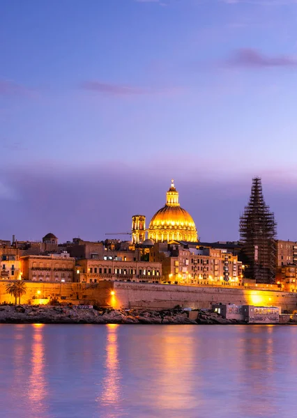 Skyline Iluminado Valletta Capitol Malta Pôr Sol — Fotografia de Stock