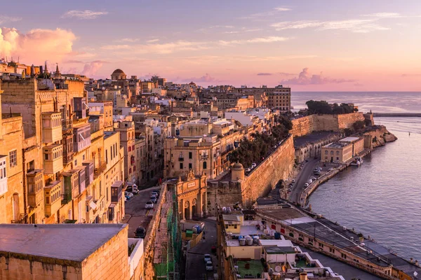 Valletta Malta Valletta Grand Harbours Traditionella Hus Och Murar Vid — Stockfoto