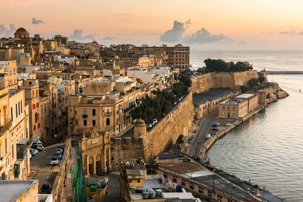 Valletta Malta Casas Muros Tradicionais Valletta Grand Harbour Manhã Ealry — Fotografia de Stock