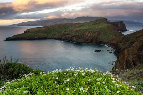 Ponta São Lourenco Madeira Portugal Nascer Sol Sobre Falésias Verdes — Fotografia de Stock
