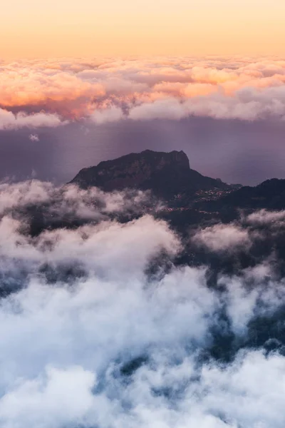 Krajobraz Górski Paszą Chmurami Maderze Portugalia — Zdjęcie stockowe