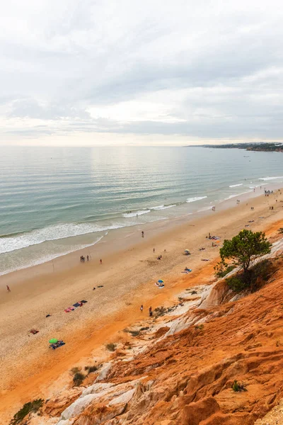 Falésias Vermelhas Praia Areia Algrave Portugal Dia Ensolarado — Fotografia de Stock