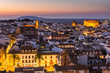 Endülüs 'te Antequera' nın çatıları, İspanya 'da akşam vakti