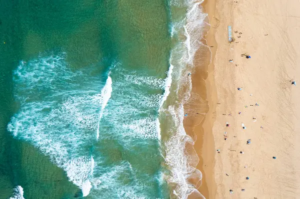Portekiz Algarve Sahili Kumlu Sahil Atlantik Okyanusu Üzerindeki Hava Aracı - Stok İmaj