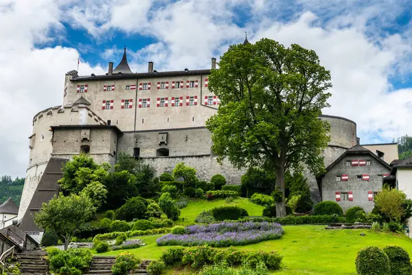 Avusturya 'daki Hohenwerfen Şatosu' nun Ebedi Güzelliği