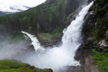 Krimmml Şelalesi, Avusturya