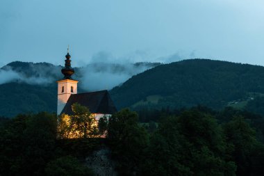 Aziz Nikolaus Kilisesi Huzurlu Gece Sahnesi, Avusturya
