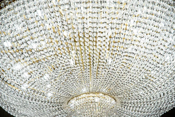 Large Chandelier Crystals Candlesticks Ceiling Dark Background Retro Style Beautiful — Stock Photo, Image