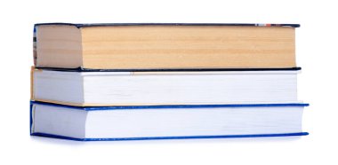 Beyaz arkaplan izolasyonu üzerine eğitim kitapları yığın