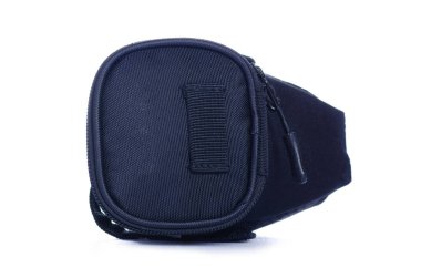 Beyaz arkaplan izolasyonunda bisiklet çantası aksesuarı