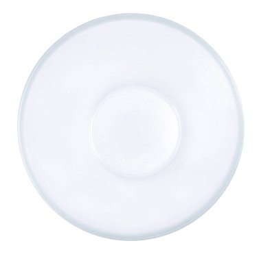 Beyaz arka planda cam salata kasesi, üst manzara.