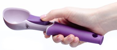 Dondurma kaşığı beyaz arka plan izolasyonunda.