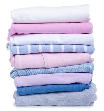 Yığın kot kazak beyaz zemin yalıtımı hakkında giyim