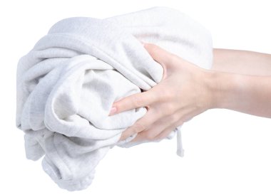 Kırışmış gri pantolon beyaz arka plan izolasyonunda