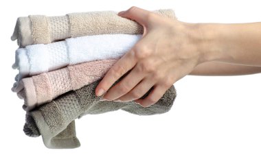 Beyaz arka plan izolasyonuna katlanmış havluları dizin