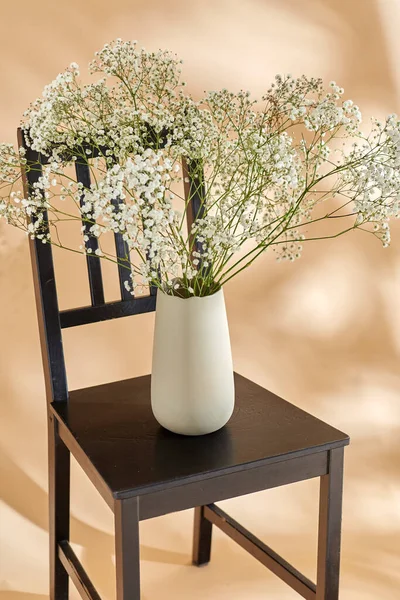 Home Decor Design Concept Close Gypsophila Flowers Vase Vintage Chair — Stock fotografie