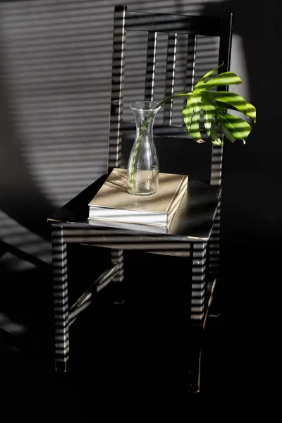 Interior Home Decor Concept Monstera Leaf Glass Vase Book Vintage — Stock Fotó