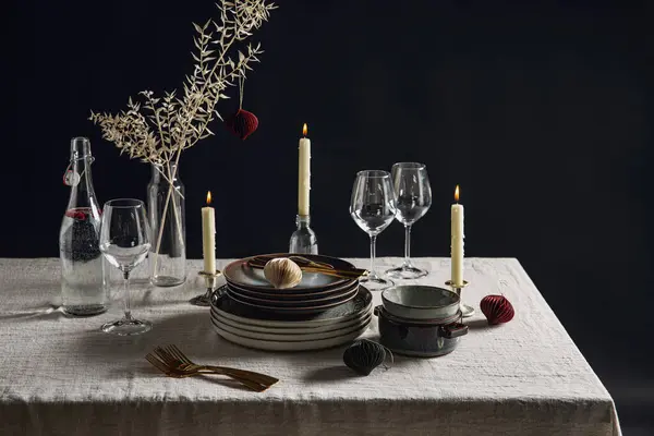 Зимові Канікули Вечеря Концепція Святкування Посуд Свічки Скандинавського Різдвяного Столу Ліцензійні Стокові Фото