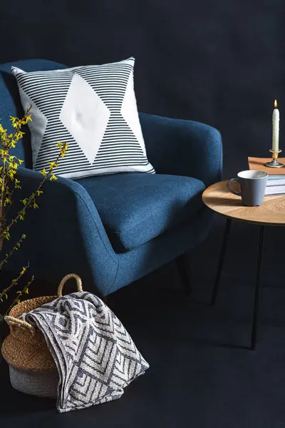 Interior Home Decor Concept Close Blue Chair Pillow Blanket Wicker Imagens De Bancos De Imagens