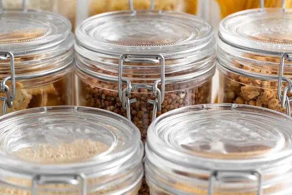 Concetto Conservazione Cucina Conservazione Degli Alimenti Barattoli Con Cereali Generi Immagine Stock