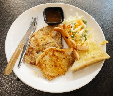 Steak and salad in white dish, Cuisine